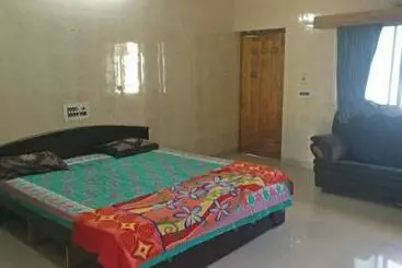 Pension  Vvv Sathish Guest House