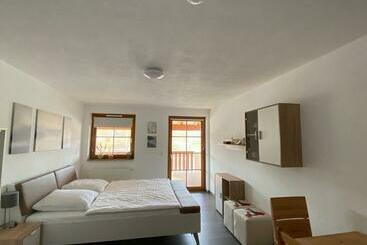 Bed and Breakfast Der Bradler