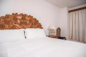 هتل Hacienda La Cieneguita