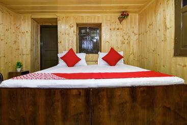 בית מלון כפרי Oyo Flagship 80716 Hill Top