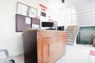 Hotel Oyo Flagship 80754  Silver Point