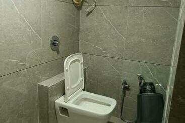 فندق Royal Grand