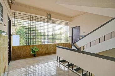 Hotell Spot On Thomsun Inn