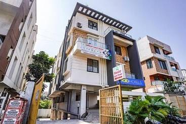 Fabhotel Himalay Guest House