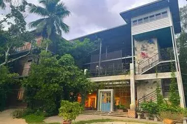 Ceylon Kingsmen Garden Hotel Katunayake