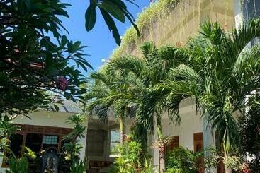 Pensjonat Kecak Guest House Lovina