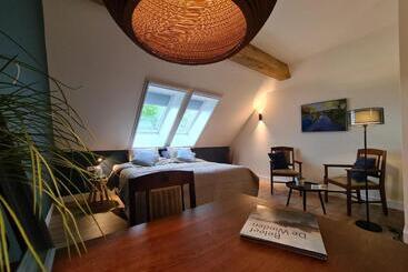 Bed and Breakfast De Wiedenweide