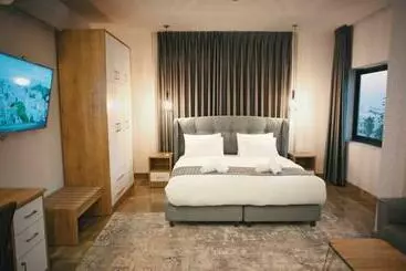 هتل Lotus Boutique