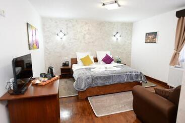 Pensão Pastravaria Rin