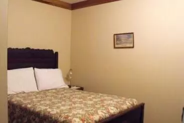 בית מלון כפרי Empire House