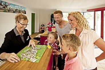 هتل LEGOLAND® Holiday Village