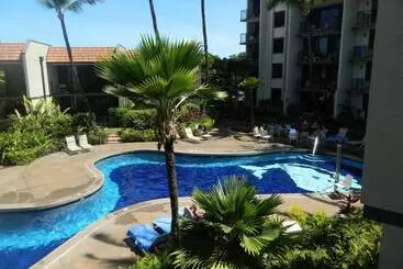 Hotelli Maui Beach Vacation Club