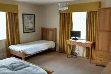 Hotel The Bell House