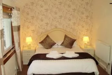 פנסיון Carrmoor Guest House