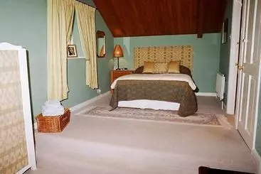 Westfield Bed And Breakfast