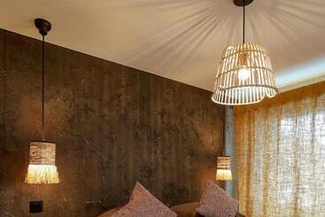 هتل آپارتمان Couleur Basilic