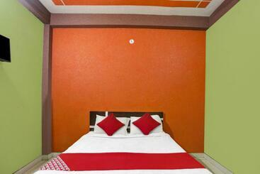 בית מלון כפרי Flagship Blue Heart Guest House