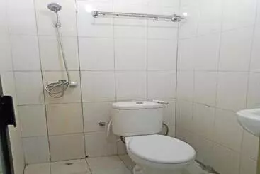 هتل Oyo 92069 Rafa Kost