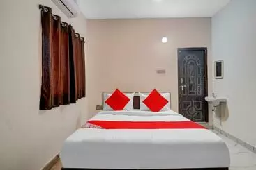 ホテル Flagship Sairam Residency