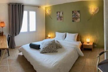 ベッドアンドブレックファースト Gite De Barbusse