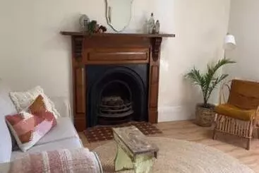Bed & Breakfast Randell Cottage   Adelaide Hills   Cosy Rustic Hideaway