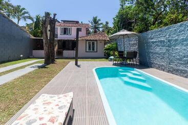 Bed & Breakfast Suítes Valdira