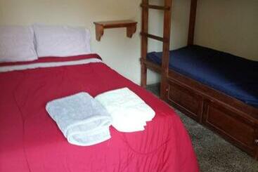 هاستل Hostal The Friends