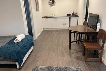 Bed and Breakfast Lakefront In Pisa