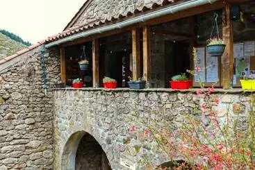 Hotelli Au Chat Bleu