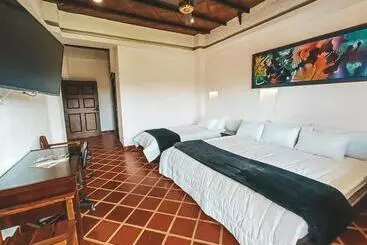 ホテル Casona Montanesa Quindío Eje Cafetero