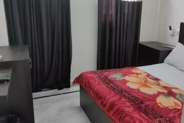 ホテル Khubsaras Palace By Chhabra S