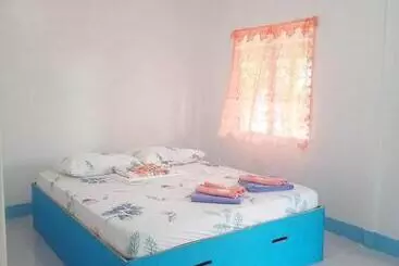 Resort Scott Camotes Beach House