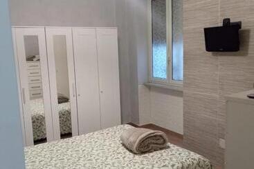 تختخواب و صبحانه La Casa Di Francy