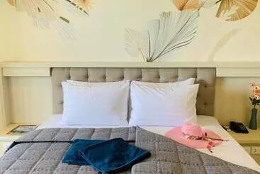 Ora Beach Resort