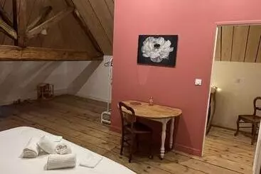 Aamiaismajoitus (B&B) Gite Du Prieuré