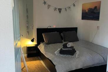 Bed and Breakfast Waves