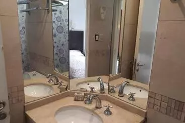 هتل آپارتمان Hermoso Departamento