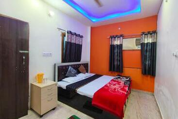 호텔 Shri Ram Bhavan