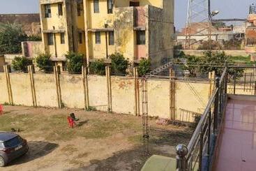 Hotel Shri Ram Bhavan