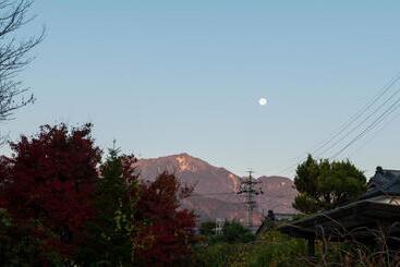 Pensió 深々 Books&stay シンシンブックスアンドステイ