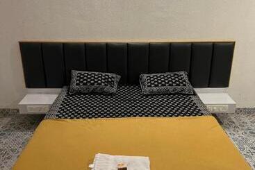 Appart'hotel Shree Bharadi Home Stay