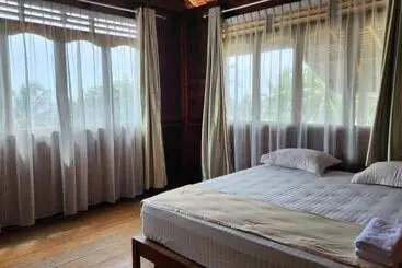 Hotel Ukcc