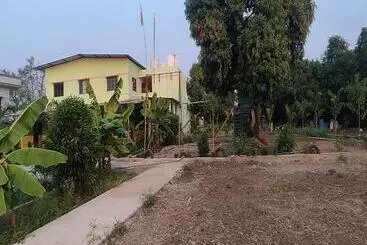 Hotel Vrundavan Resort, Narmada