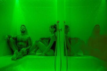 هتل آپارتمان Costamante Suites & Spa