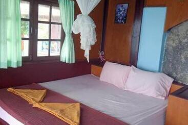 Otel Ok2 Mamajim Bungalows