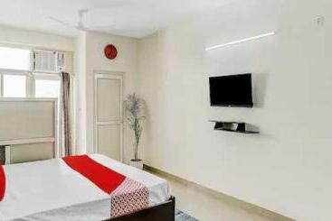 Otel Oyo 70006 Krishna Orchid