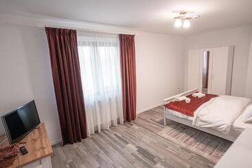 פנסיון Casa Danei