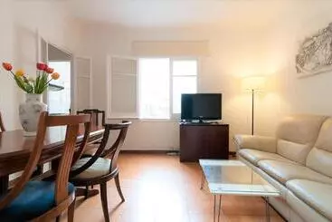 پانسیون Room In Guest Room   Private Room With Sunny Terrace Of 200m2 3