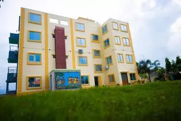 Resort Unique Shantiniketan