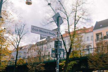 هتل آپارتمان The Weinert Suites